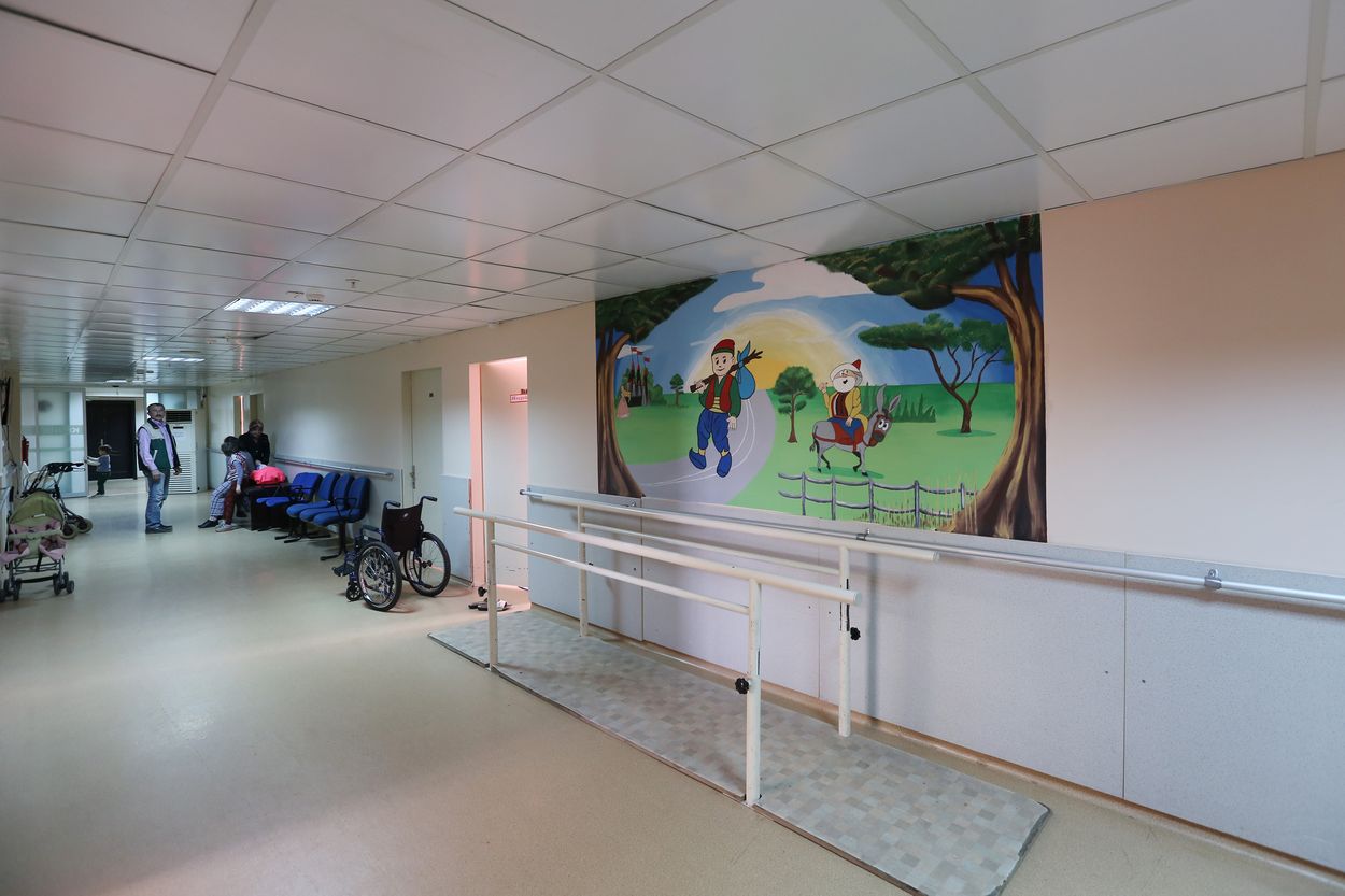 Hastane Koridorlar Sanat Sokana Dnt